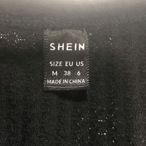 Shein size medium black crop top shorts sleeves - Picture 5 of 8